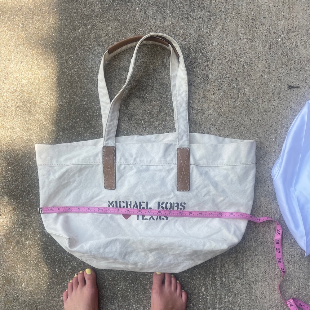 Michael Kors beach bag